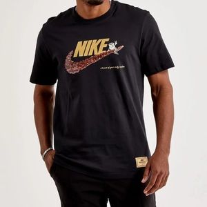 NWOT Nike T Shirt